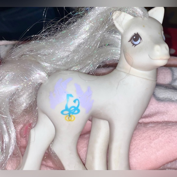 VTG 1989 My Little Pony G1 Bridal Beauty Wedding Bride Pony Hasbro White Doves - Picture 2 of 16